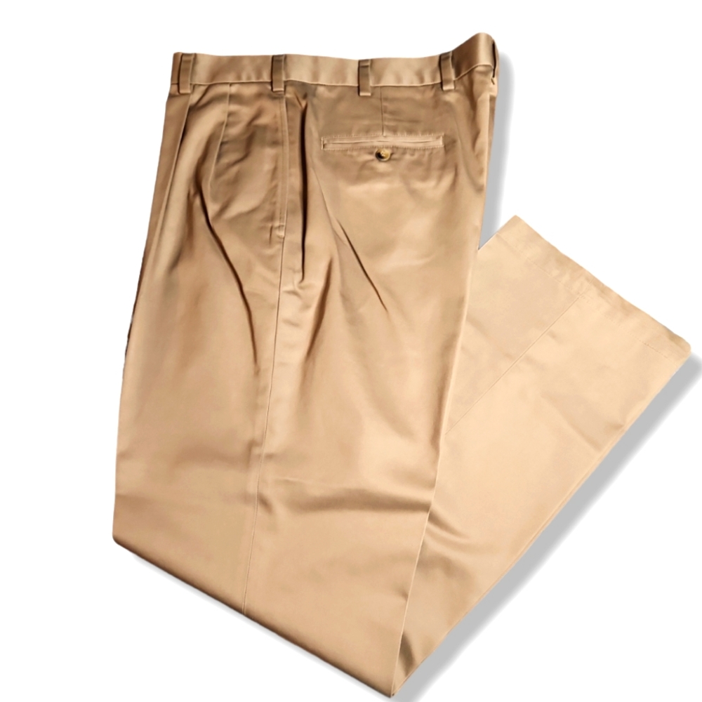 Jos. A Bank khaki dress pants size 38W ×33L
